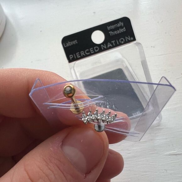 Pierced Nation Labret 5/16” & 16G - Picture 3 of 3